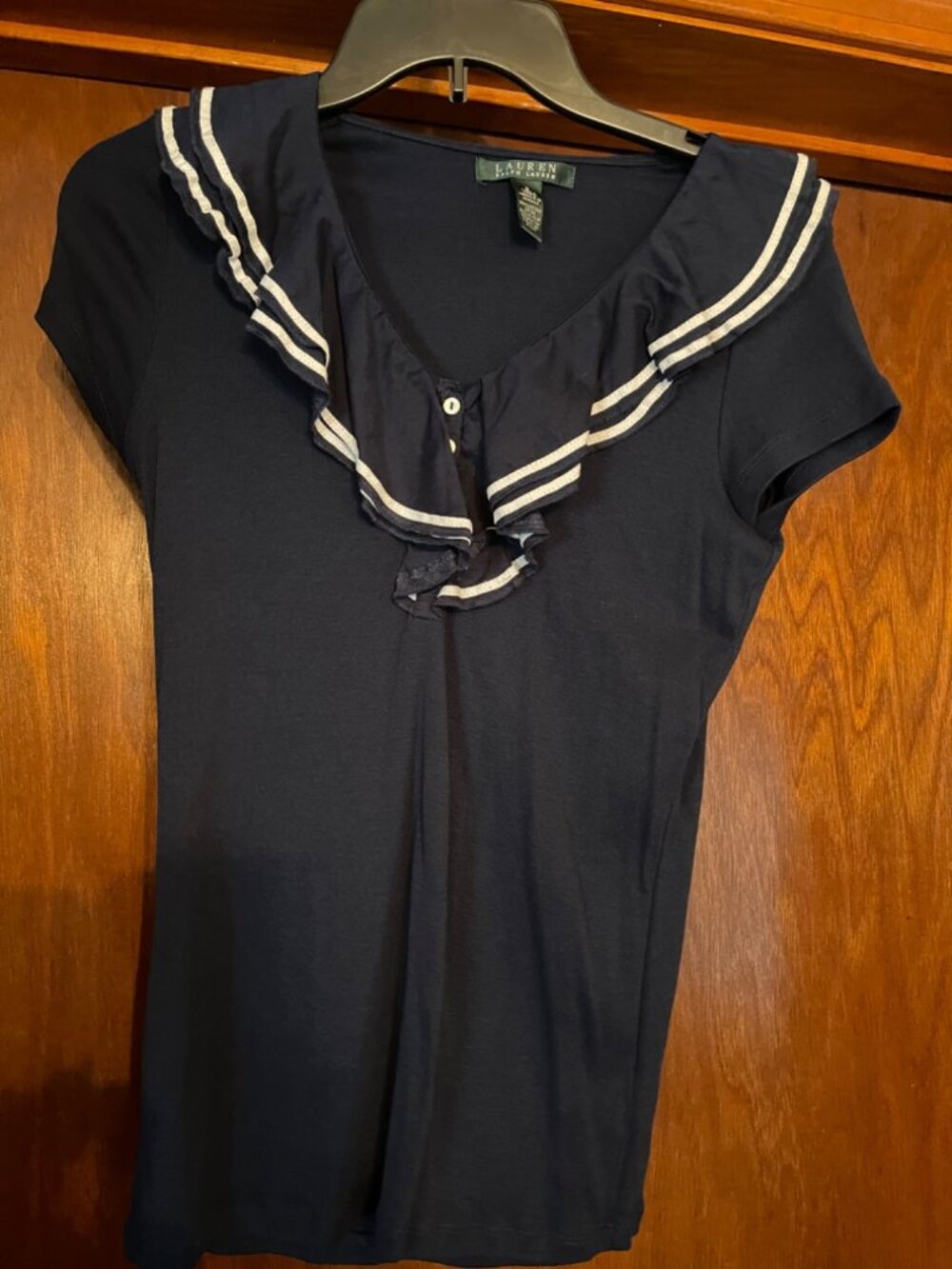 NWOT STUNNING Ralph Lauren Navy Blue ruffled V Neck Blouse Knit Top Sz Small